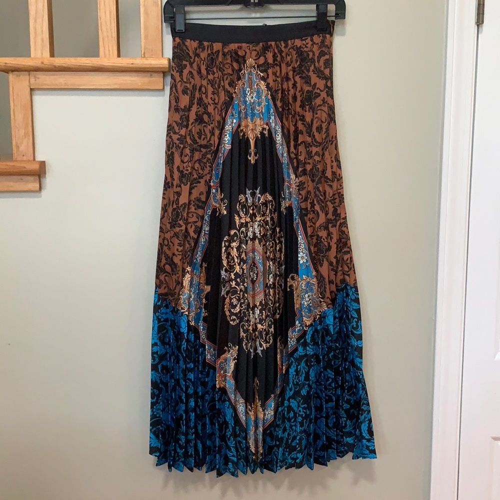 Beautiful maxi skirt by Sandro Paris